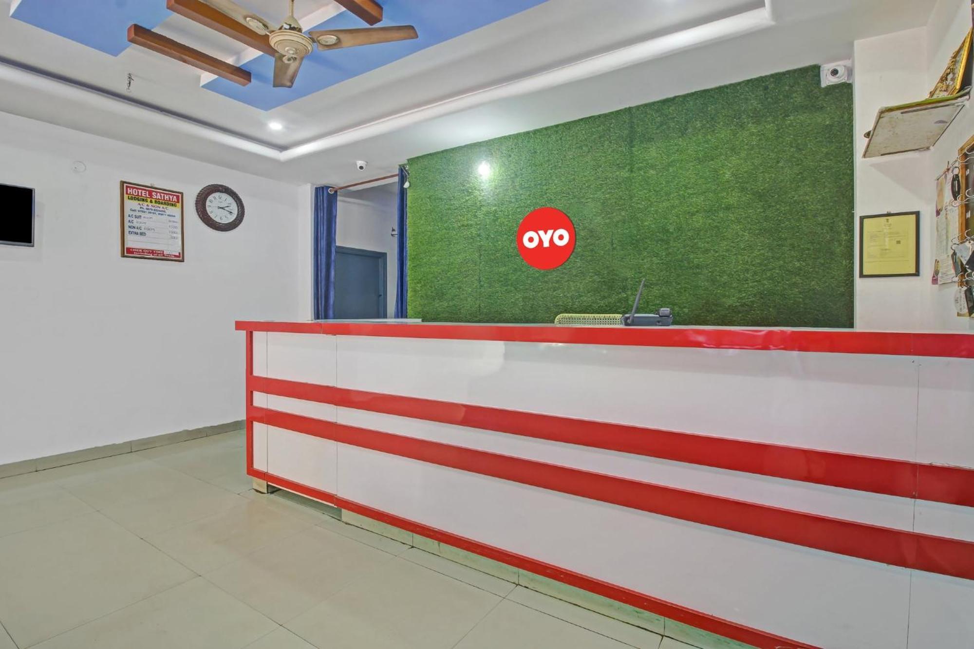 Hotel O Satya Inn Karimnagar Eksteriør billede