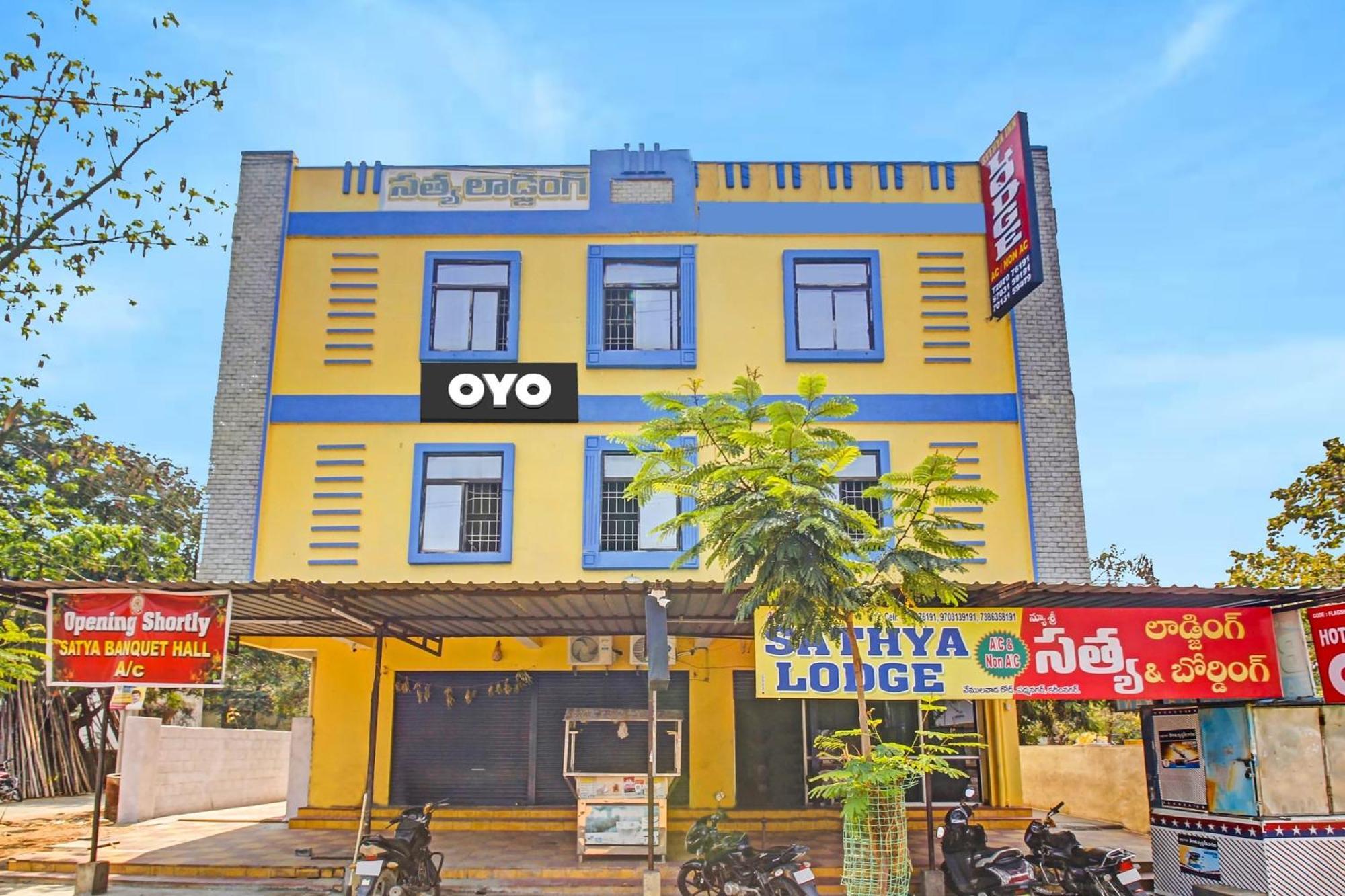 Hotel O Satya Inn Karimnagar Eksteriør billede